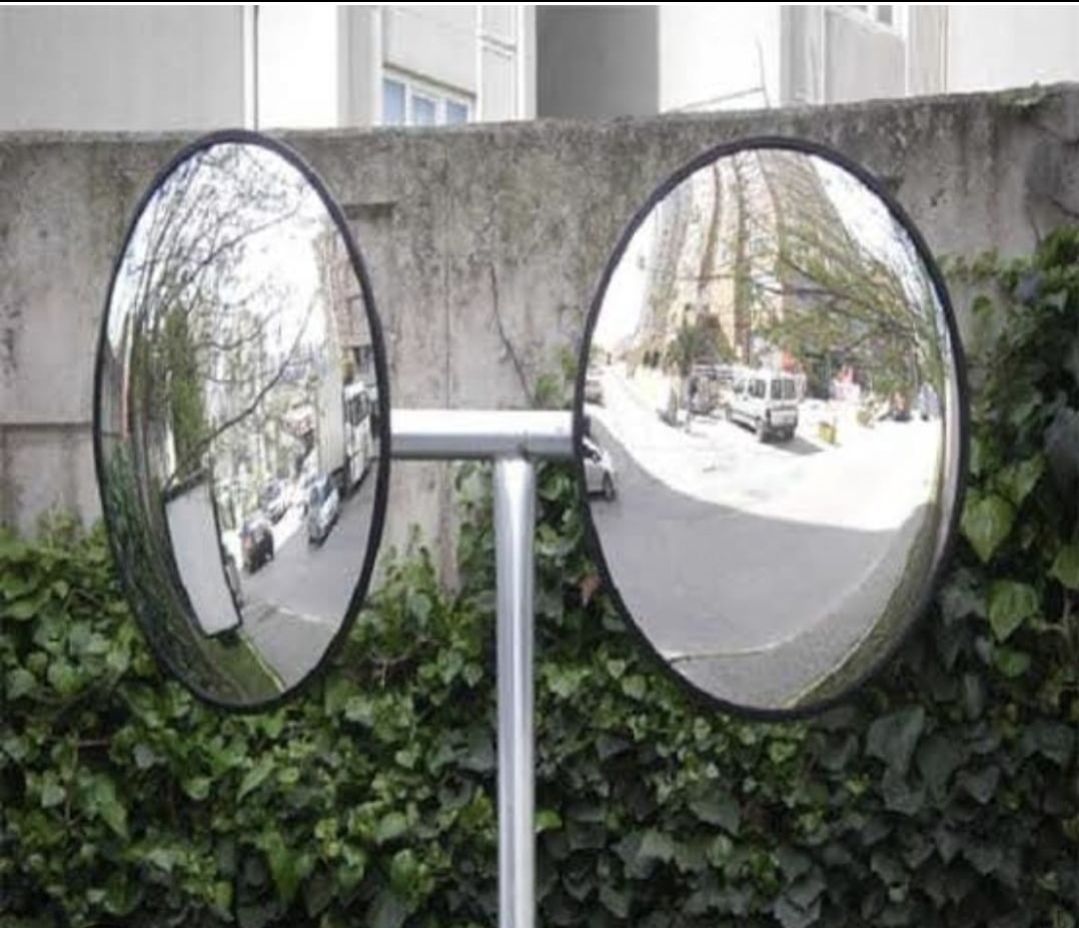Bombeli Trafik Otopark Güvenlik Aynası (90 cm çap)